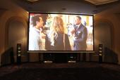 Проектор SONY, процесор Arcam, підсилювач Wadia, акустика Monitor Audio Gold, караоке AST, плеєр DUNE 4k.class="border_yellow
